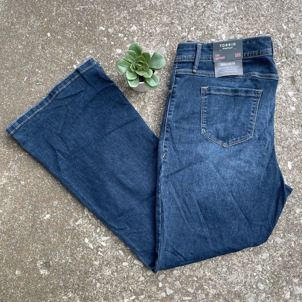 Torrid | Luxe Slim Bootcut Mid Rise Super Stretch Darker Wash Plus Size Jeans